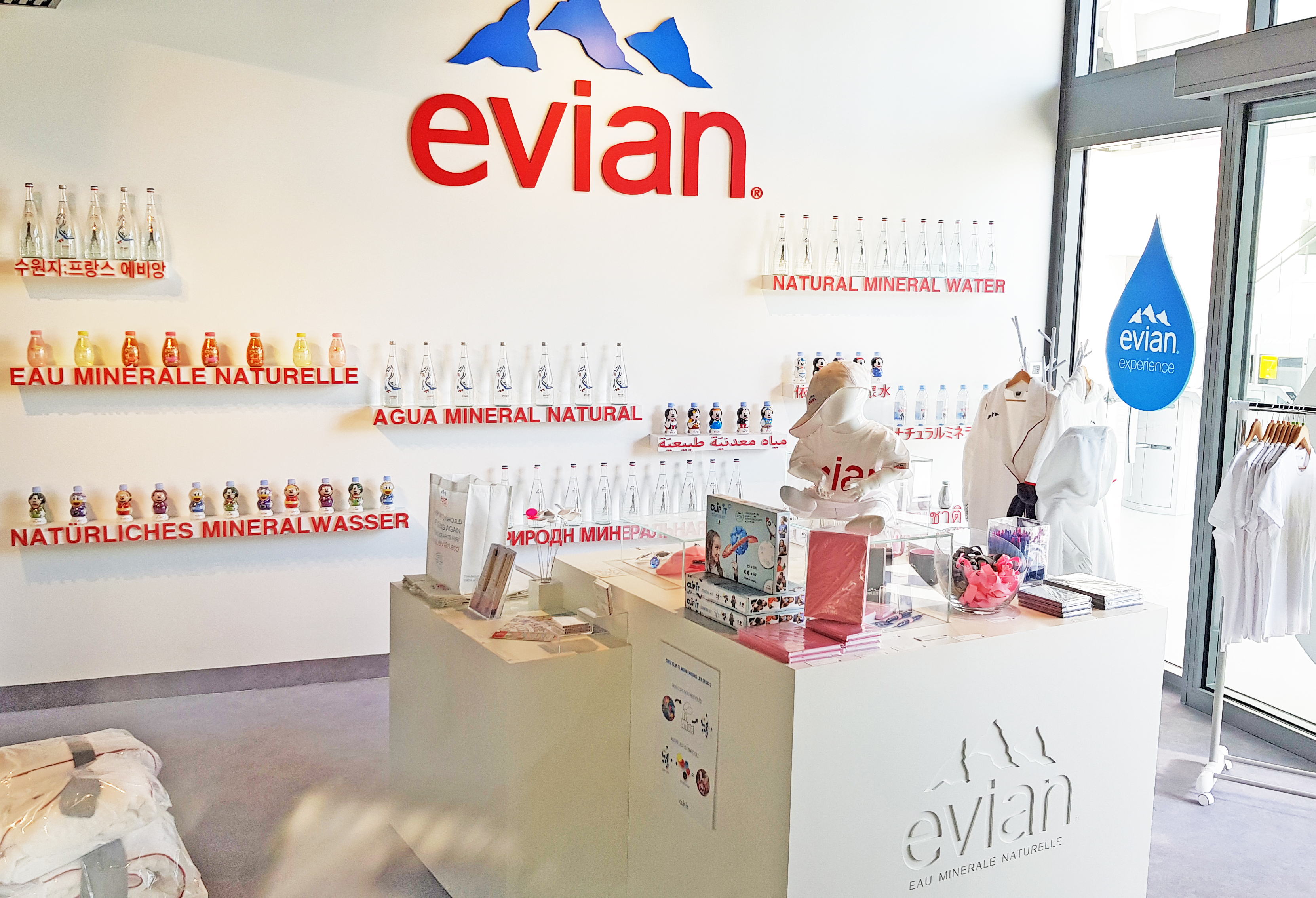 distributeur clip it Evian